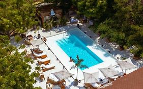 Bora Bora Beach Club Cartagena