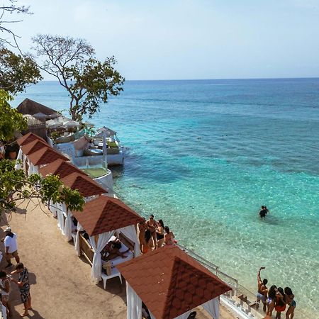 Bora Bora Beach Club & Hotel Isla Grande  Esterno foto