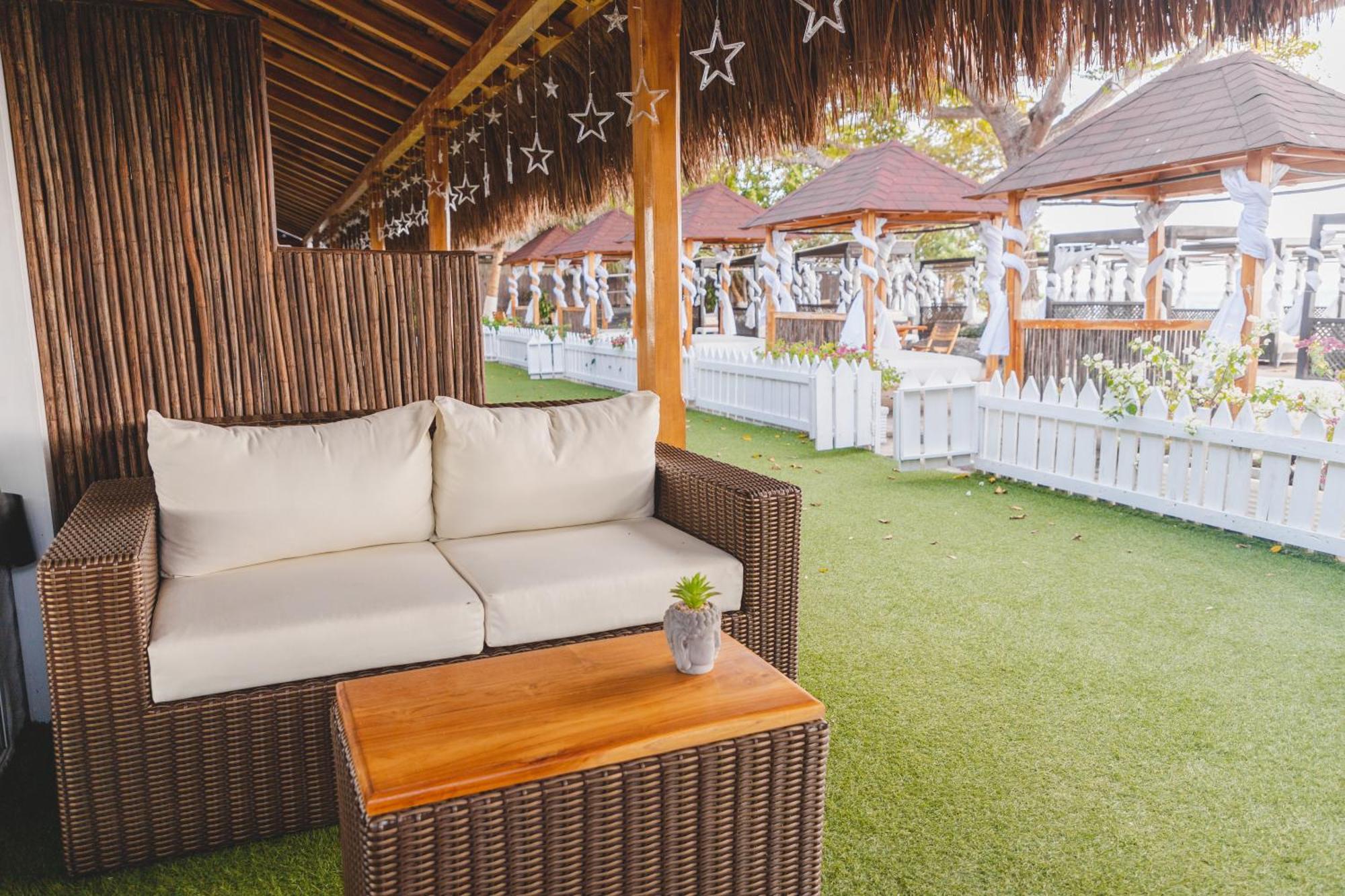 Bora Bora Beach Club & Hotel Isla Grande  Esterno foto