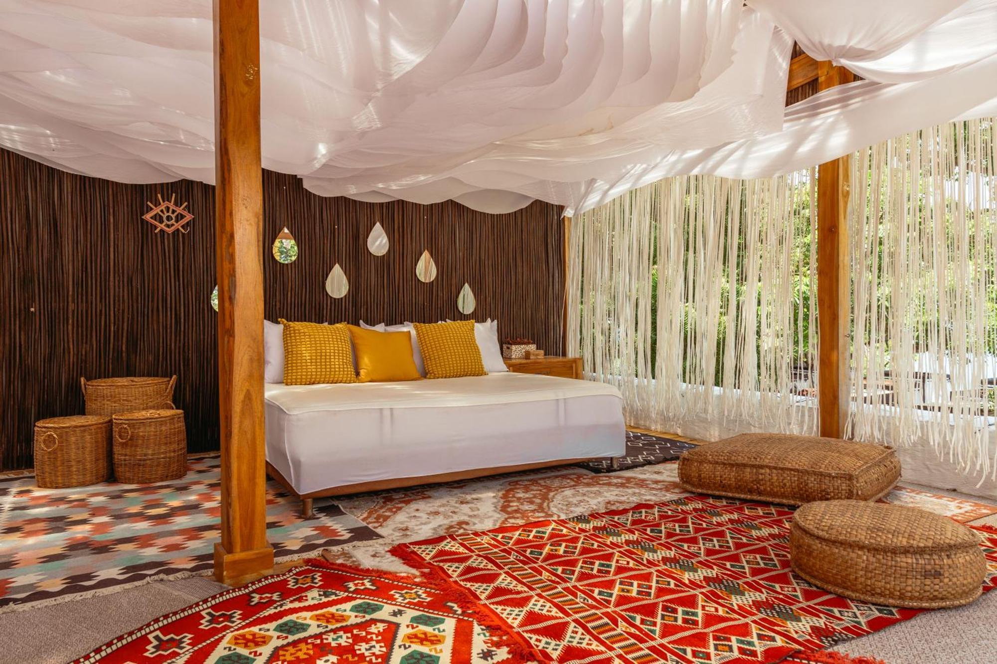 Bora Bora Beach Club & Hotel Isla Grande  Esterno foto