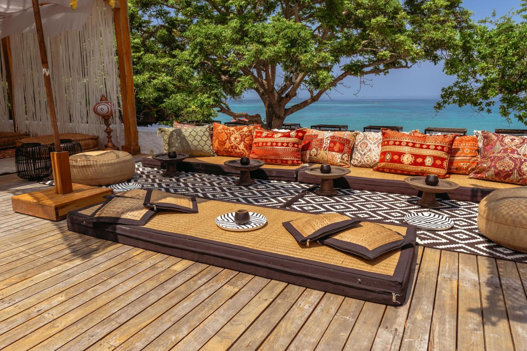 Bora Bora Beach Club & Hotel Isla Grande  Esterno foto