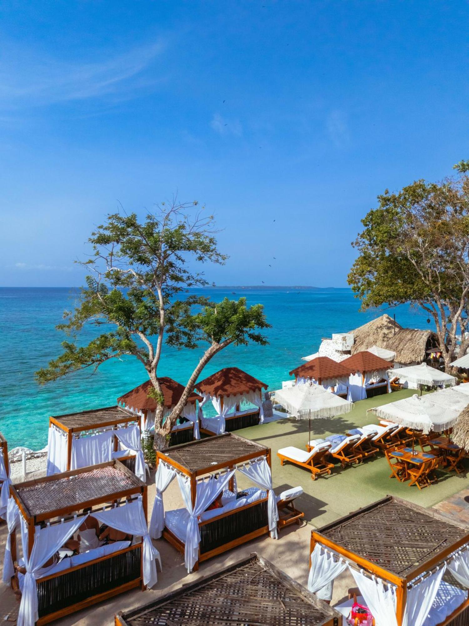 Bora Bora Beach Club & Hotel Isla Grande  Esterno foto