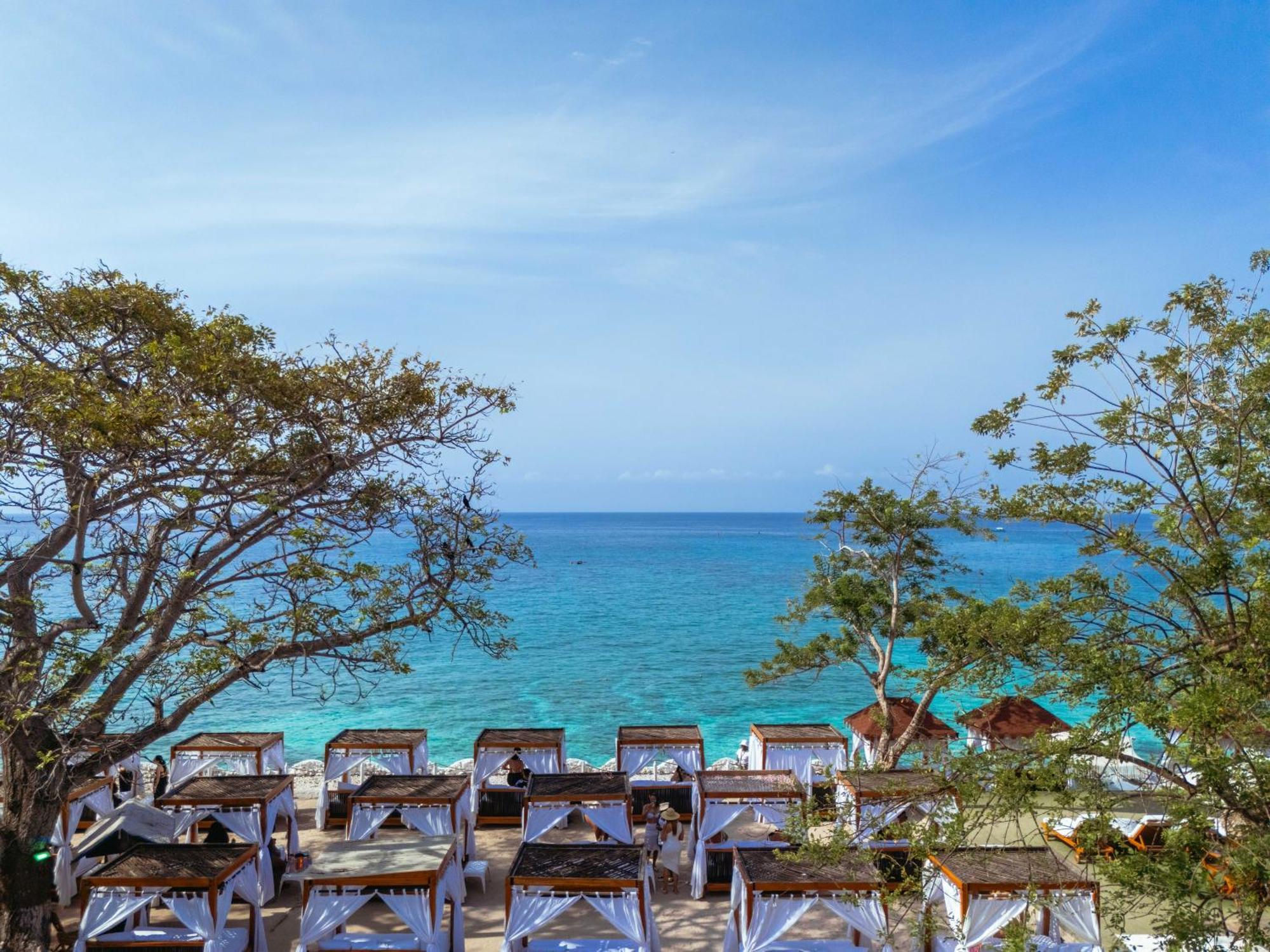 Bora Bora Beach Club & Hotel Isla Grande  Esterno foto