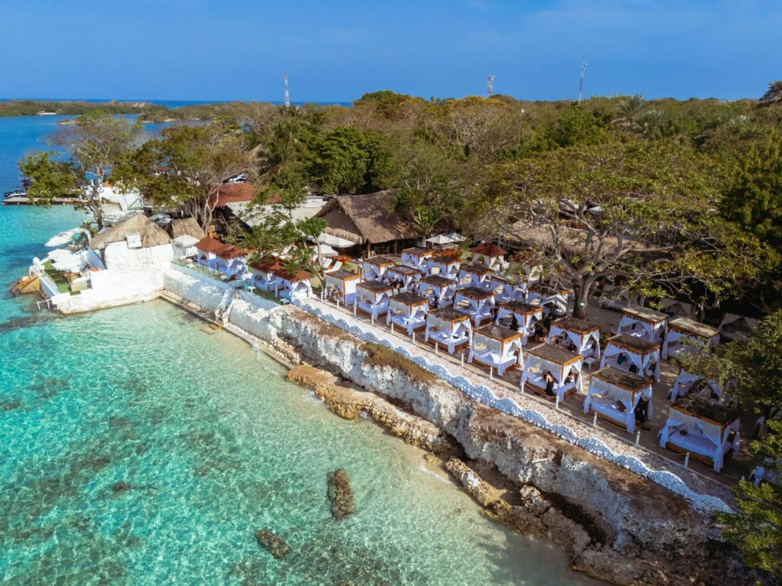 Bora Bora Beach Club & Hotel Isla Grande  Esterno foto